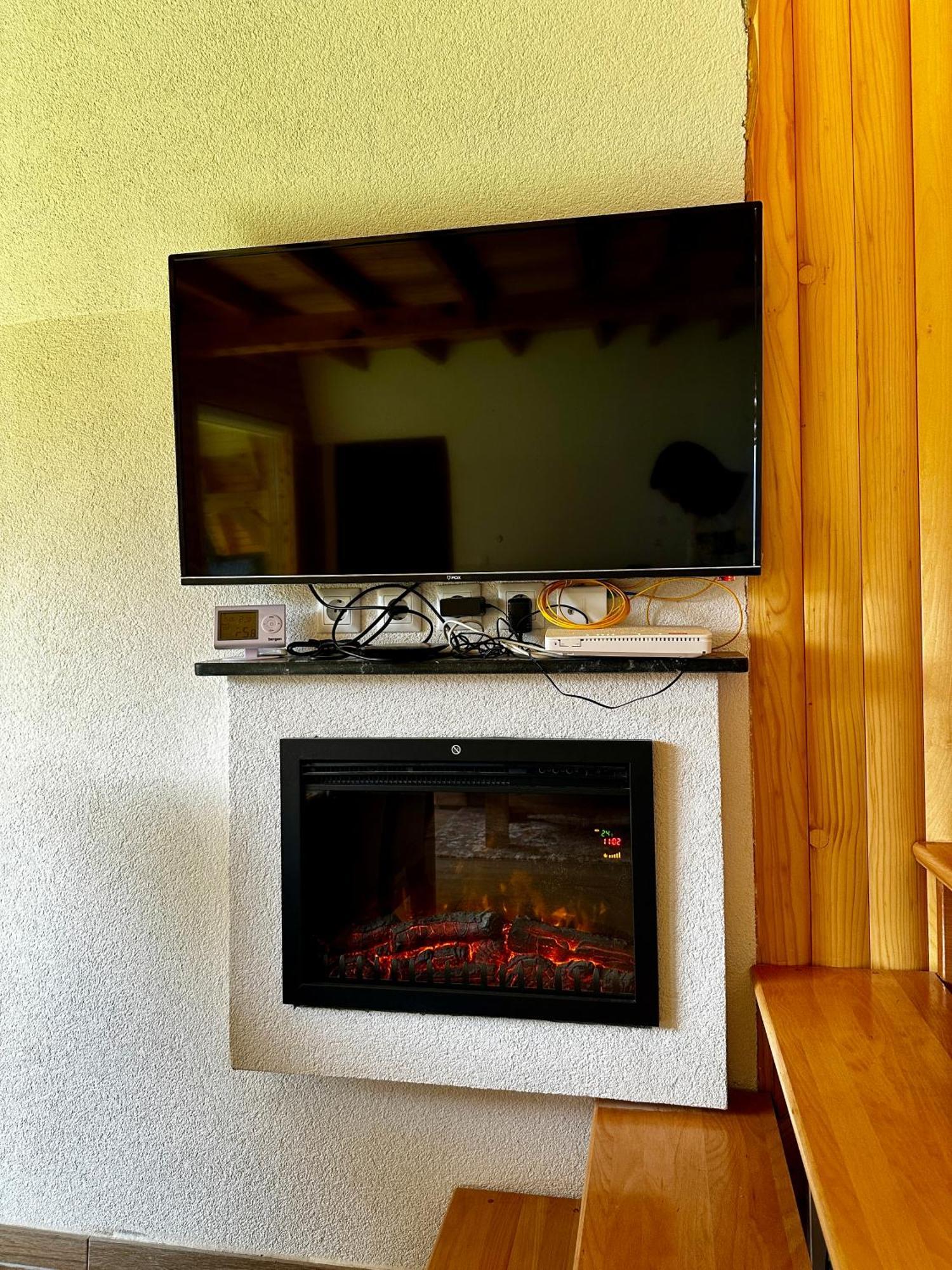 Krajina Iv & Jacuzzi Holiday home